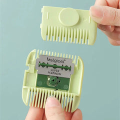 Portable comb for cutting children's hair safely and accurately